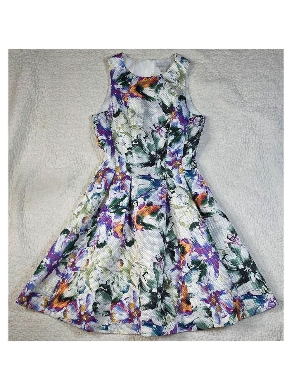 NWT H&M White Floral Fit & Flare Dress with Pockets